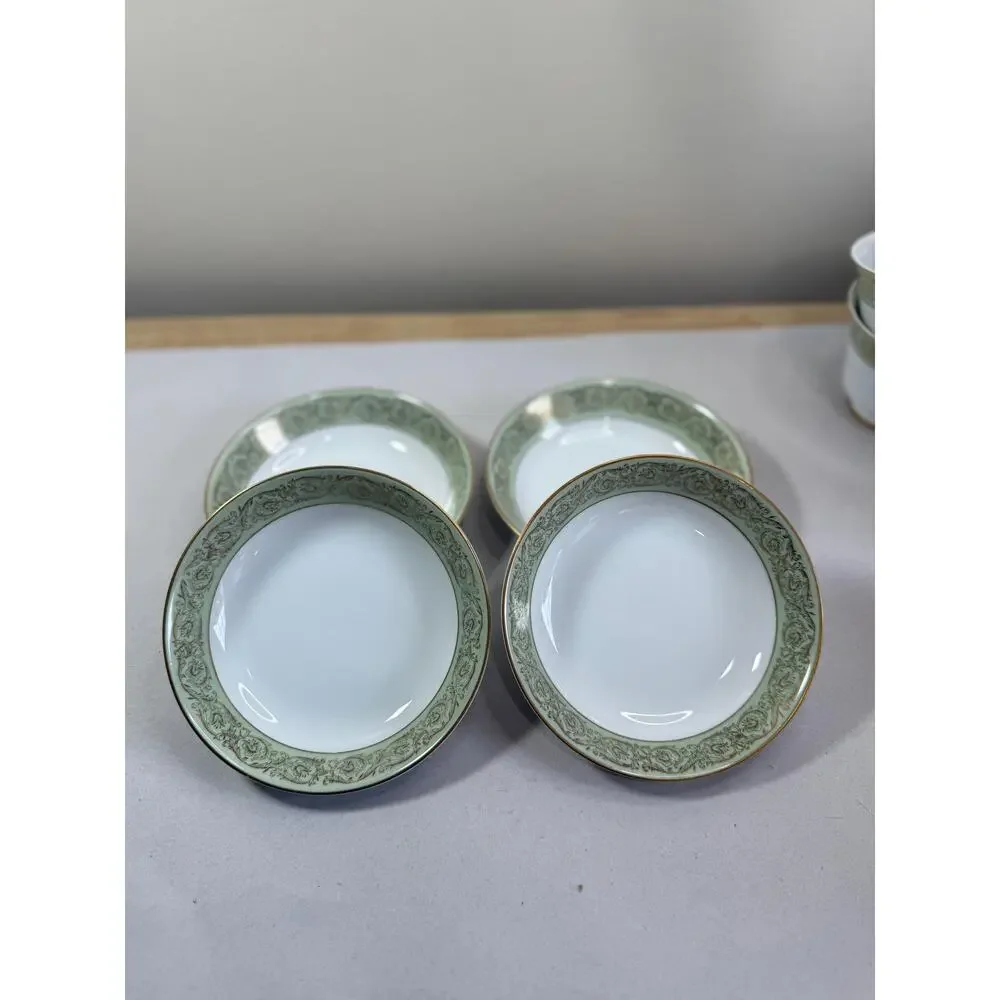 Yamaka Fine China Renaissance 2659R Fruit Bowls Set of 4, Sage Green Gold